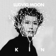 Ludvig Moon: Kin