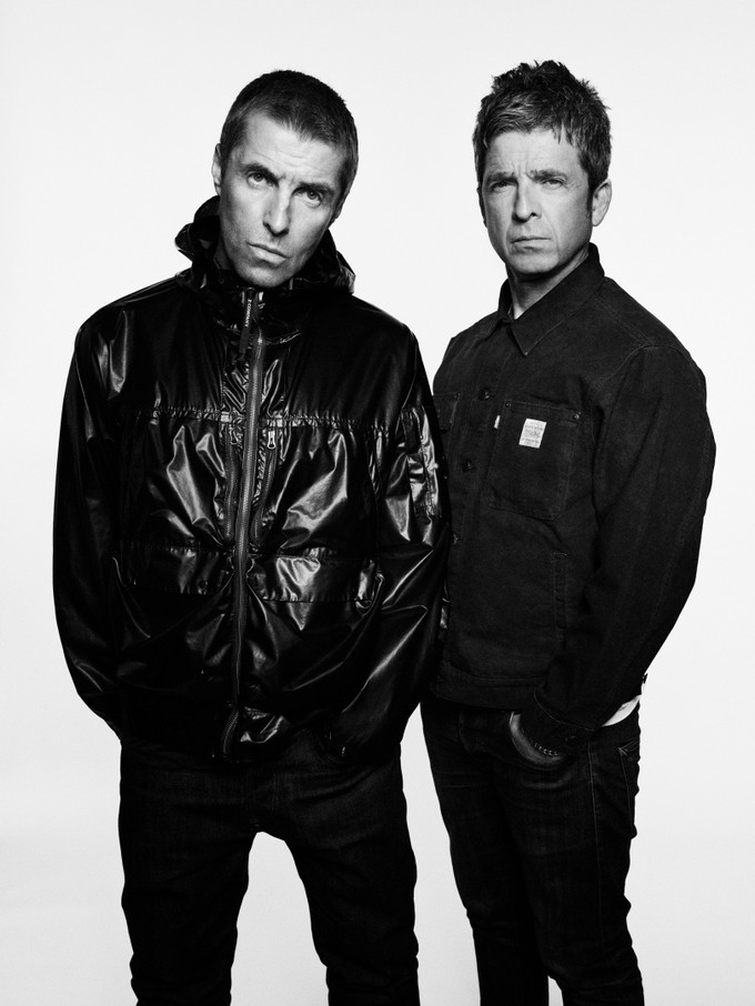 Oasis - Photo - Live '25 - Simon Emmett Oasis - Photo - Live '25 - Simon Emmett